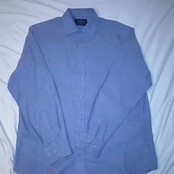 Charles Tyrwhitt Polka Dot Button Down Shirt - Picture 3 of 3